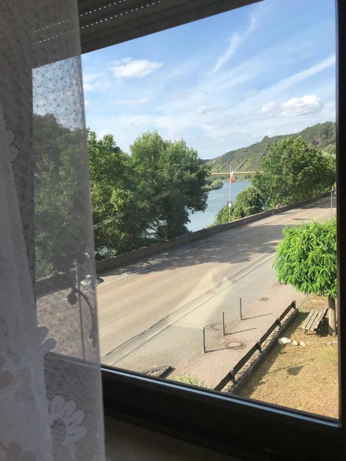 Ferienwohnung Niederfell - An Der Mosel Екстериор снимка